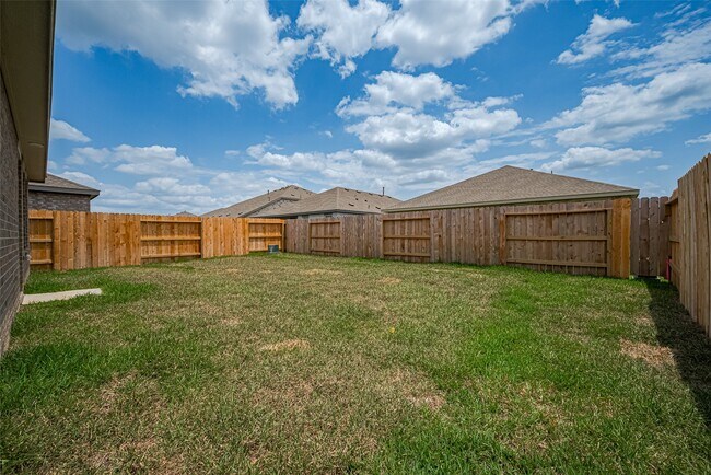 Building Photo - 28723 Texas Sparrow Ln