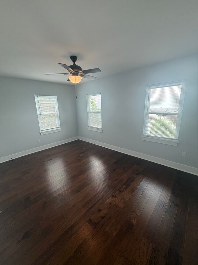 Building Photo - Lawrenceville 3 Bed, 2.5 Bath House with Parking for Lease July 1!