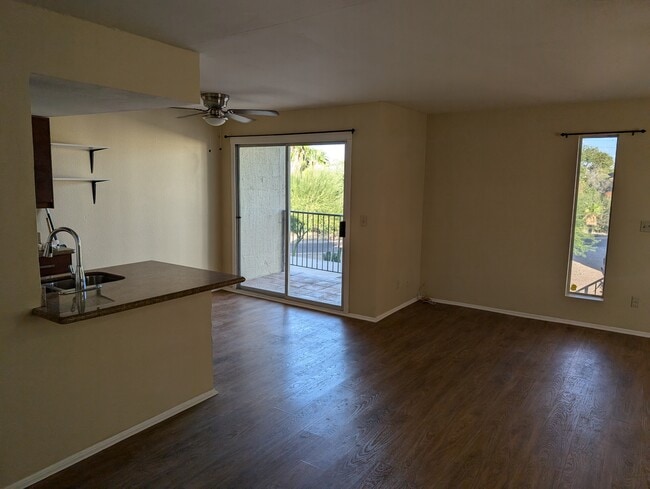 Building Photo - 14417 N Teakwood Ln