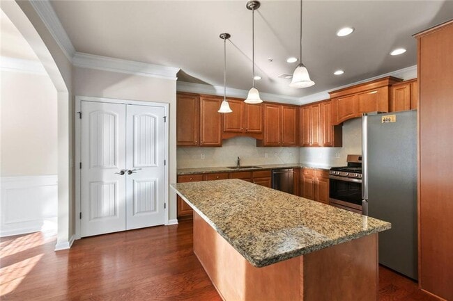 Building Photo - 2530 Callaway Ct