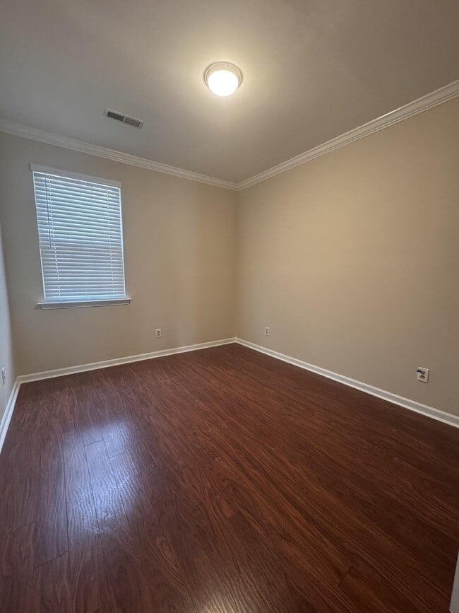 Building Photo - Spacious 4-Bed, 2.5-Bath Home in Mauldin –...