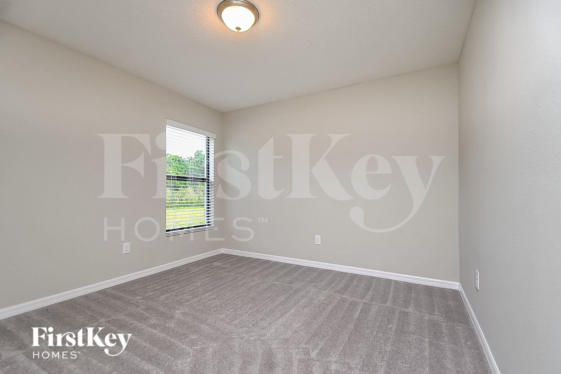 Building Photo - 9725 Sage Creek Dr