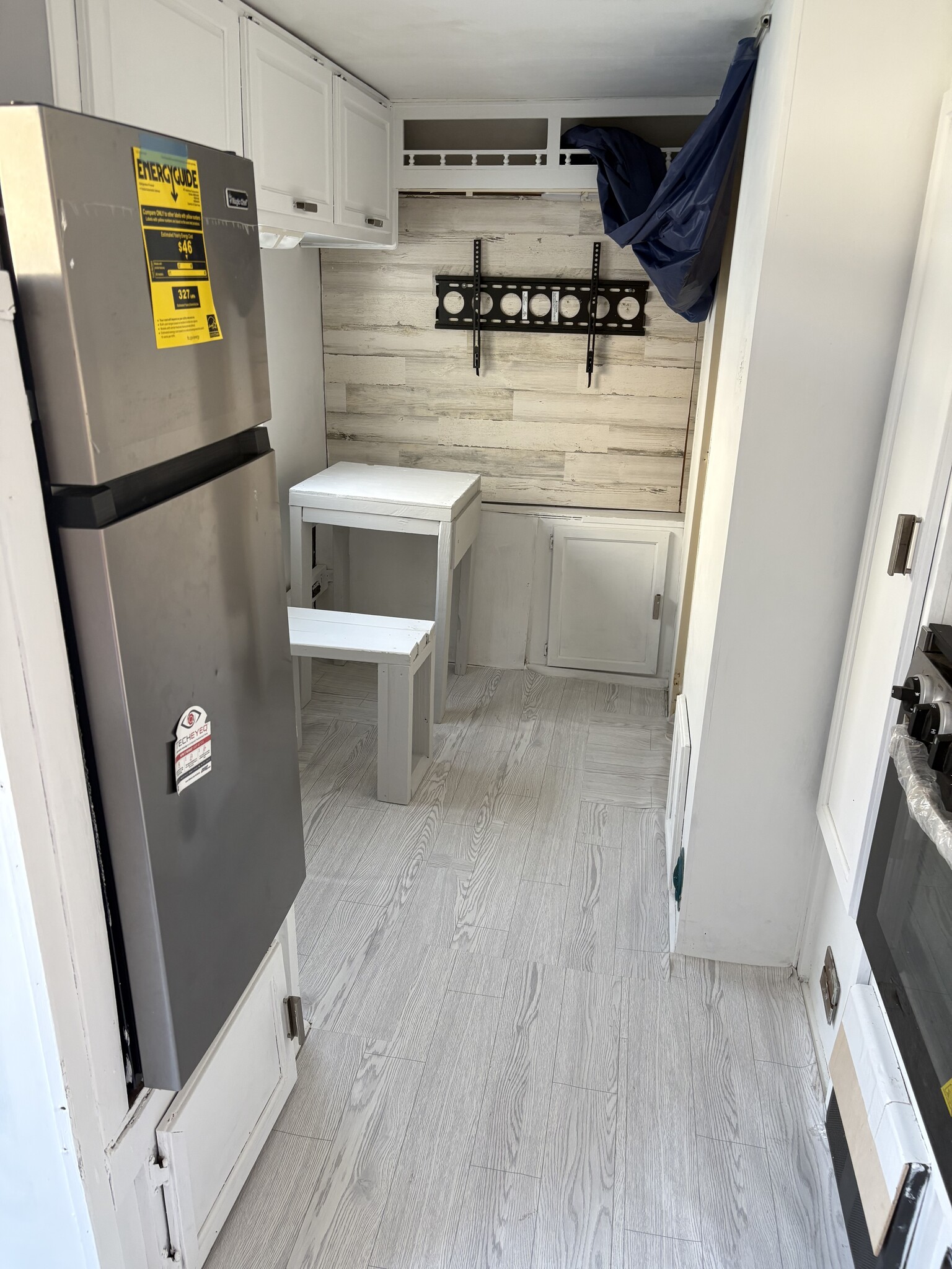 Building Photo - 2750 NW 19th St