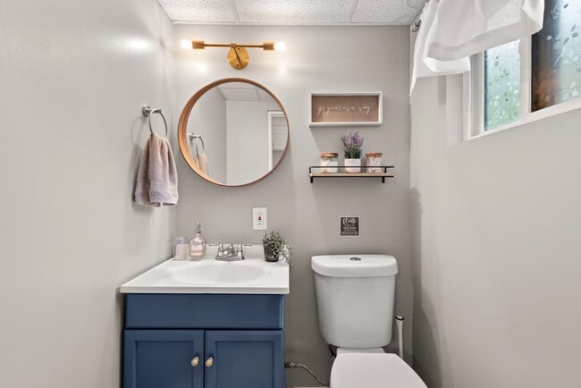 Building Photo - 3175 Rocky River Dr