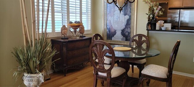Building Photo - 2080 S Ocean Dr