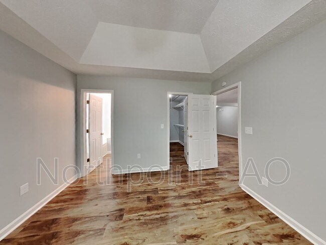 Building Photo - 114 Harper Way