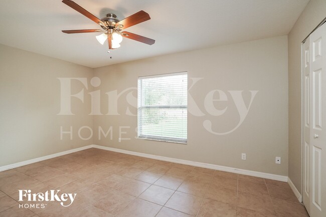 Building Photo - 12238 Helios Ave