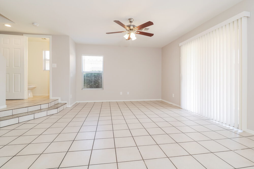 Building Photo - 11929 W Corrine Dr