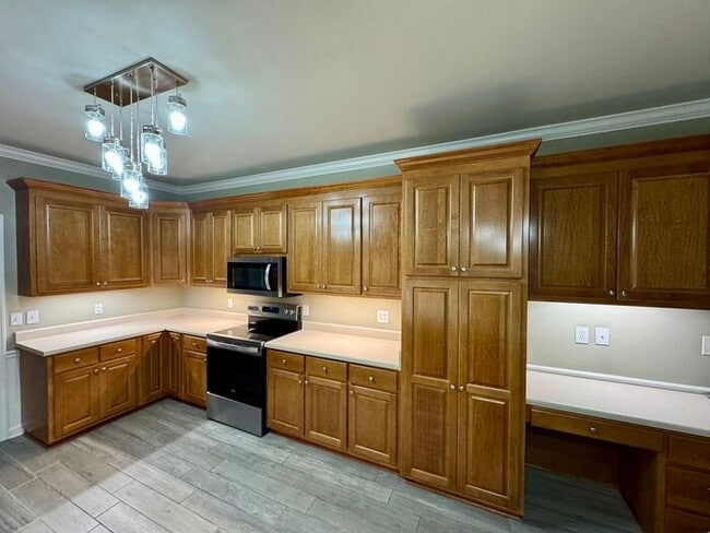 Building Photo - Make This Home Part of Your Holiday Story