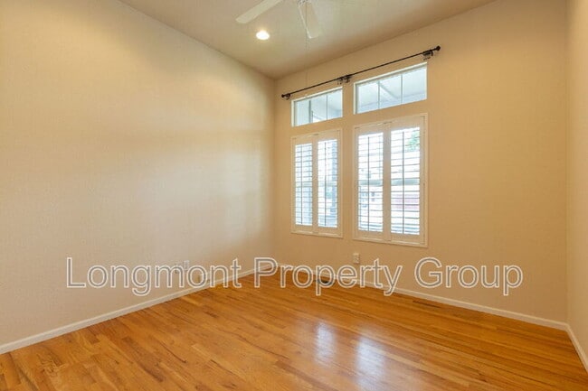 Building Photo - 1404 Tonkin Pl