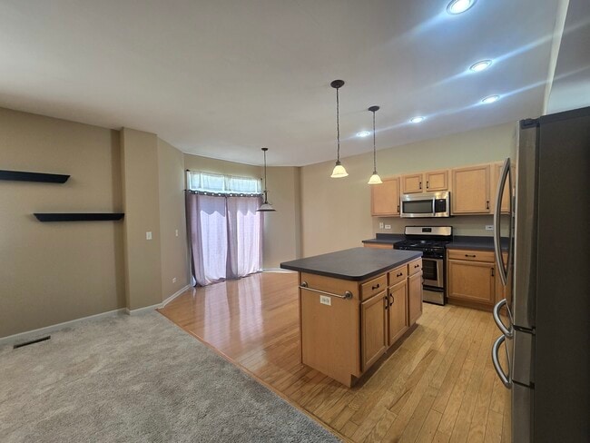 Building Photo - 2265 W Bentley Ln