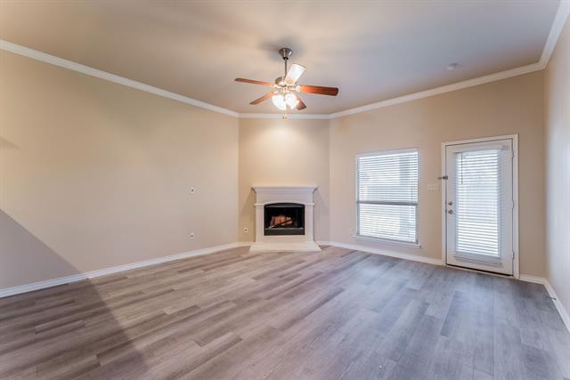 Building Photo - 1229 Lone Pine Dr