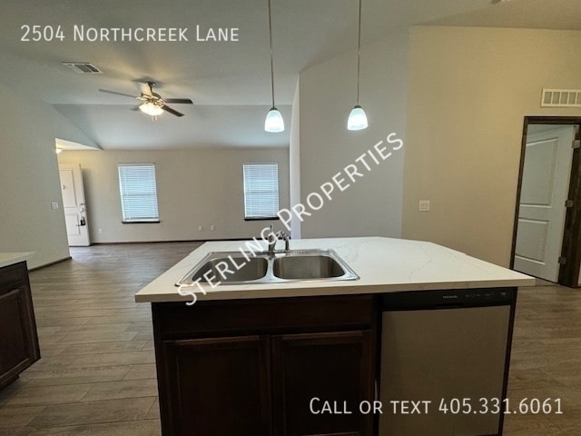 Building Photo - 2504 Northcreek Ln