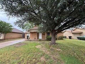 Building Photo - 3925 Craig Dr