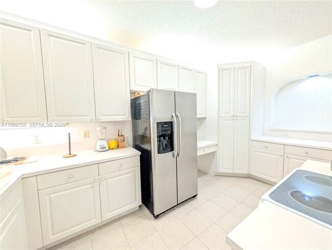 Building Photo - 10710 NW 66th St