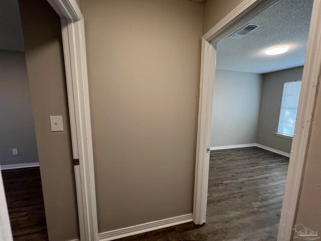 Building Photo - 1350 Fairchild St