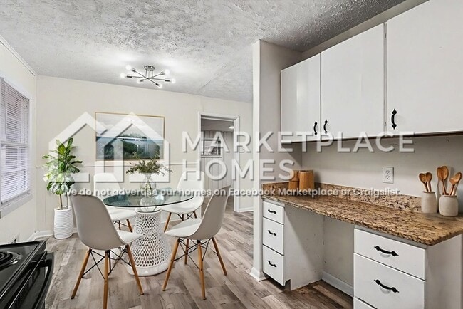 Building Photo - 8246 Collier St SW