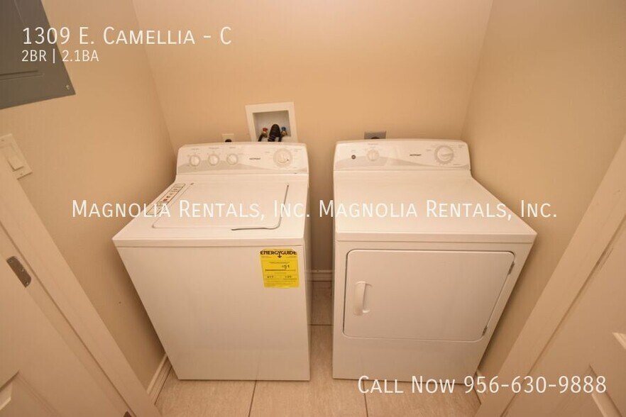 Building Photo - 1309 E. Camellia-C