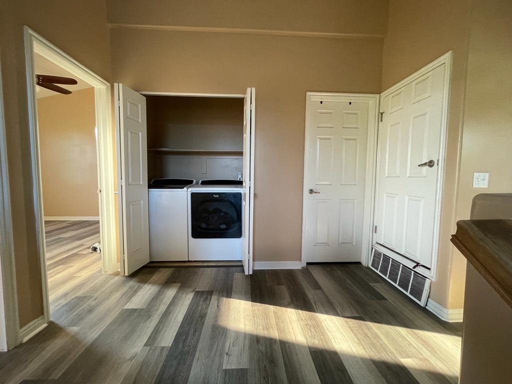 Washer & Dryer in First Floor - 11006 S Maple Forest Way