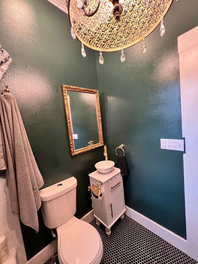 Bathroom 2 - 504 N Ridge St