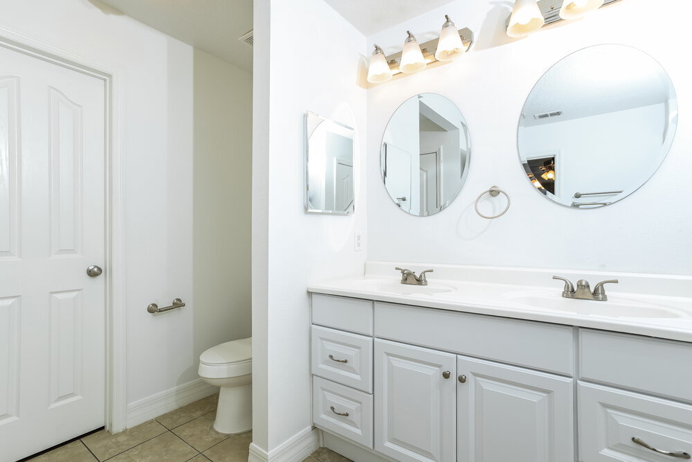 Building Photo - 4505 Barbados Loop