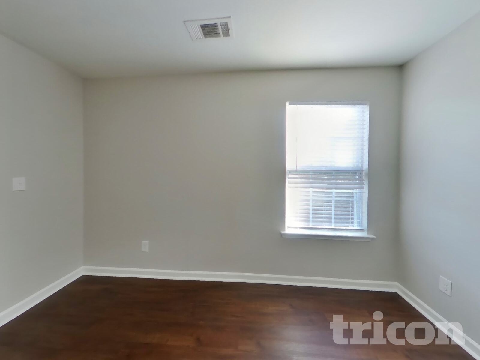 Building Photo - 104 Shadow Woods Rd