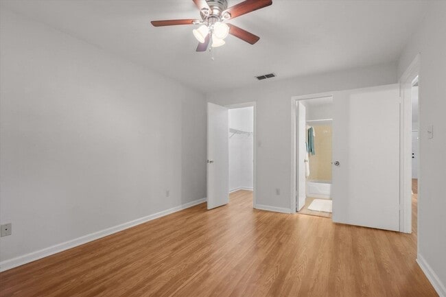 Building Photo - 1181 Brafforton Way