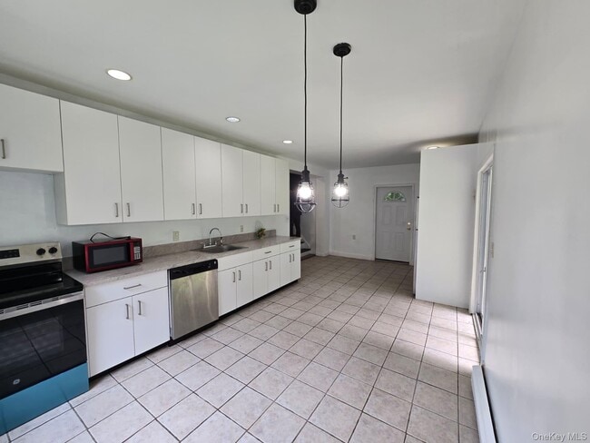 Building Photo - 2769 NY-94