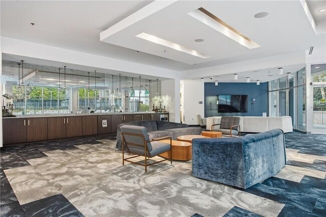 Building Photo - 44 Peachtree Pl NE