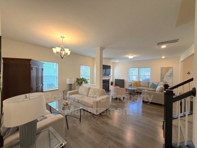 Building Photo - 2688 Andes Dr