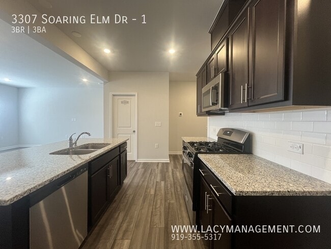 Building Photo - 3307 Soaring Elm Dr