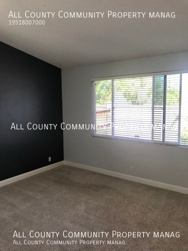 Building Photo - 41171 Crooked Stick Dr