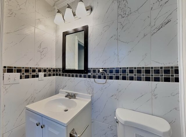 Building Photo - 500 Parnell Dr