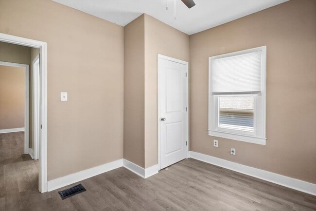 Building Photo - 4204 Hale Ave