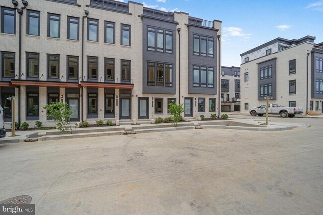 Building Photo - 2614 Connecticut Ave NW