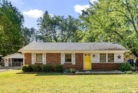 Building Photo - 705 Lakeview Ave