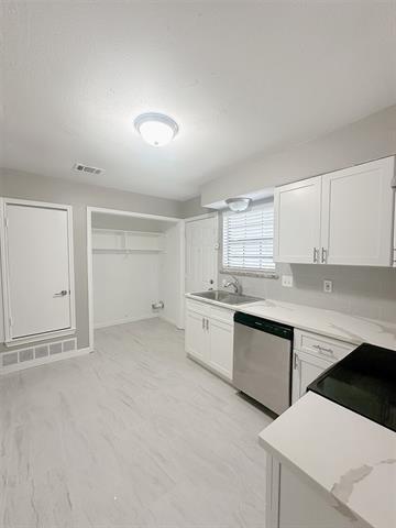 Building Photo - 2722 Wimbledon Ct