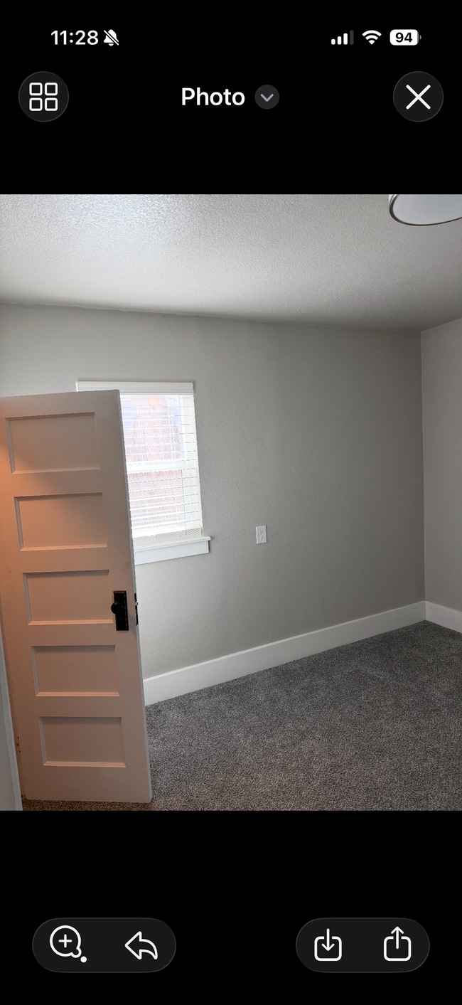 Building Photo - 200 N Beulah Ave