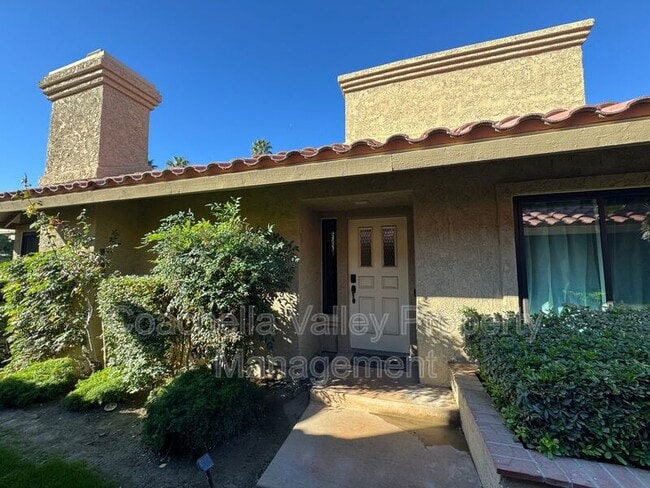 Building Photo - 77739 Woodhaven Dr S