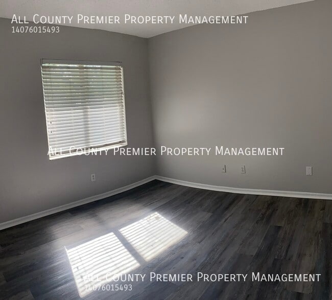 Building Photo - 1215 Ravida Cir