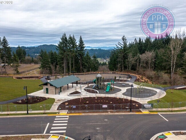 Building Photo - Desirable Happy Valley Location - Scouters Mountain Neighborhood / Move-In Ready