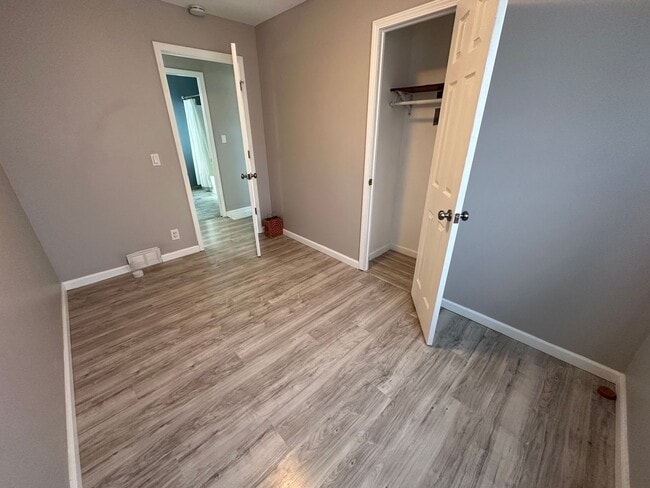 Building Photo - 181 Gibson St