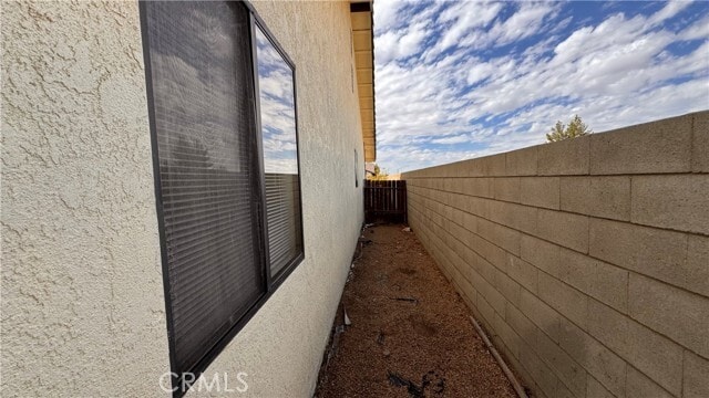 Building Photo - 13677 Ivanpah Rd