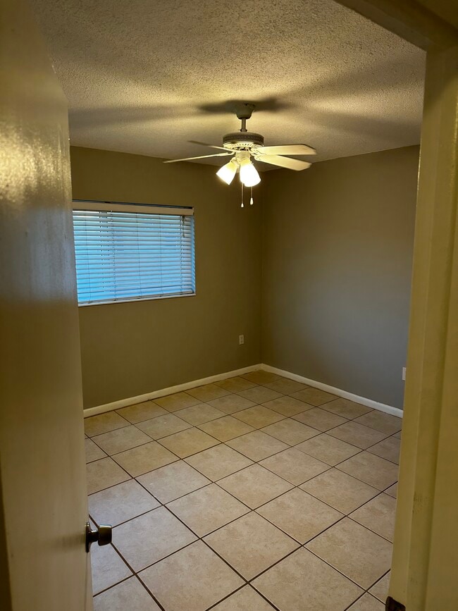 Building Photo - 240 SW 7th St