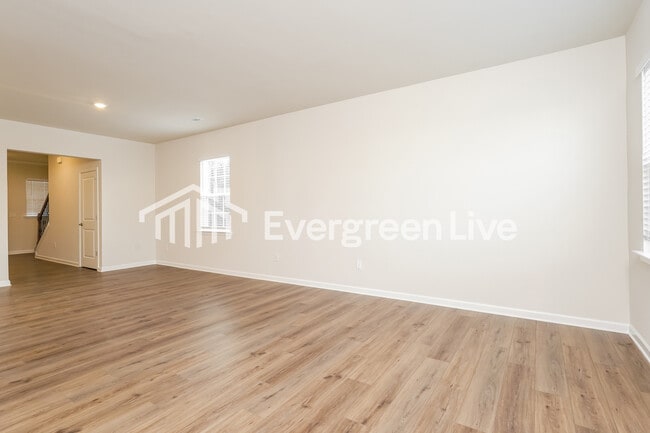 Building Photo - 811 Pear Blossom Ct