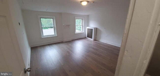 Building Photo - 650 Corson St