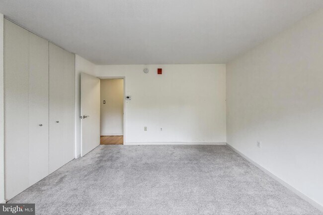 Building Photo - 7333 New Hampshire Ave