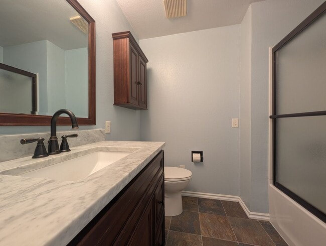 Building Photo - Wonderful 4-Bedroom, 2-Bath Home With Soli...