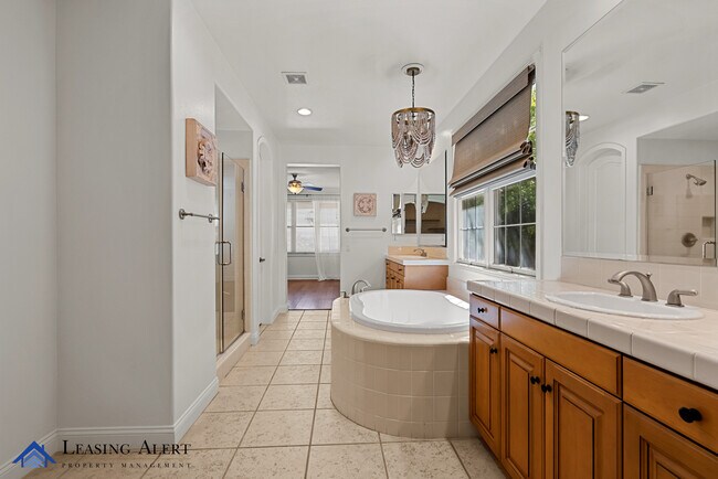 Building Photo - 26802 Pine Cliff Pl