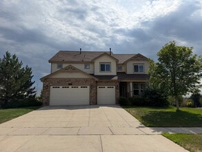 Building Photo - Luxurious 5-Bed Oasis with Scenic Views and Elegant Finishes in Blackstone Country Club, Includes...